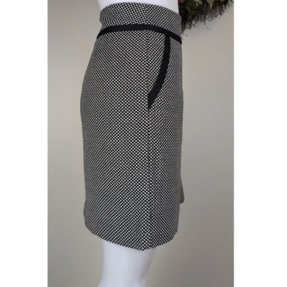 LOFT Black and White Tweed Mini Skirt - Picture 11 of 12